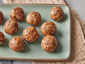 CHOCOLATE PROTEIN BALLS